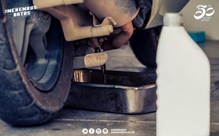 Apa Tandanya Penguapan Oli Pada Mesin Motor? Berikut Info dari Ahass Astra Motor Natar
